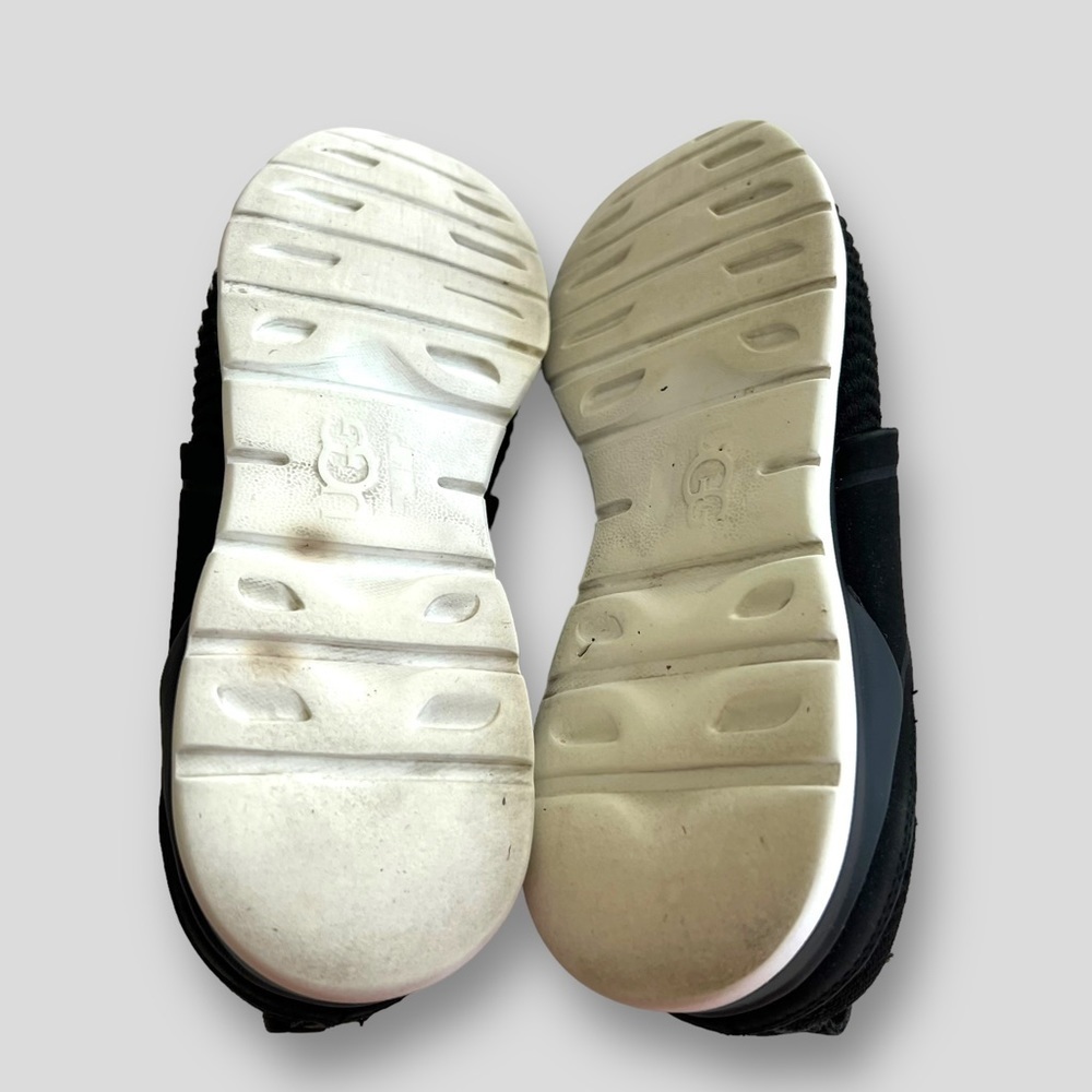Womens UGG Willows Treadlite Black Knit Trainer Sneakers. - Picture 6 of 7